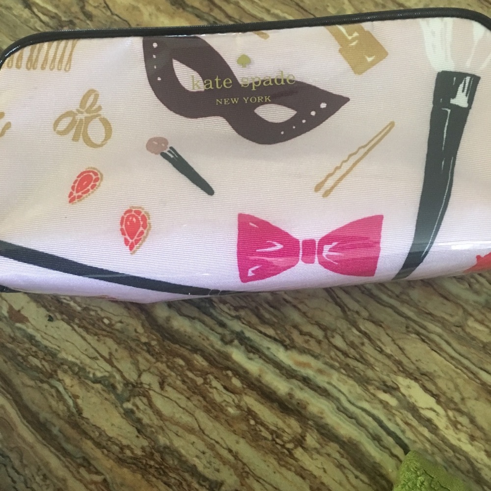 Kate spade cosmetic bag .. NWT